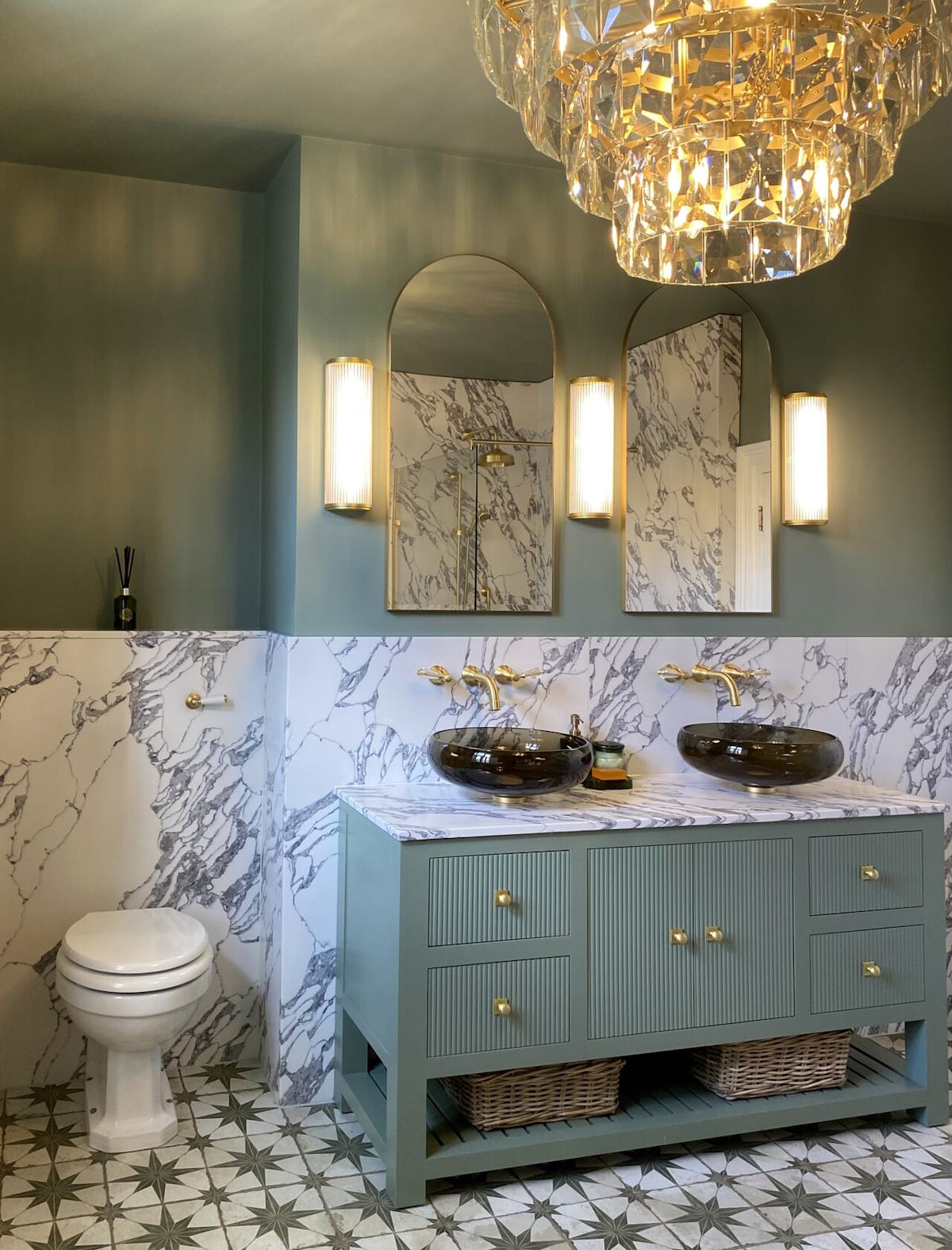 lefroy brooks back to wall toilet