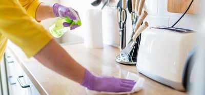 cleaning worktops