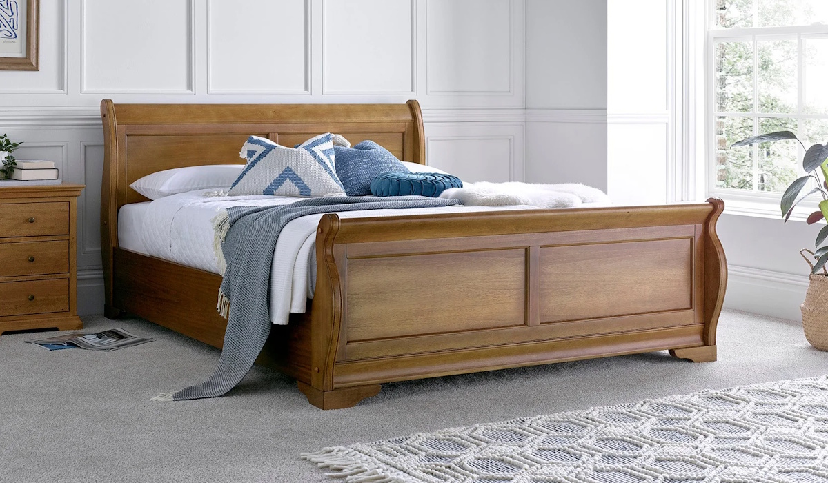 Wooden Frame Sleigh Bed