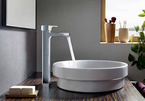 escuadra tall basin mixer