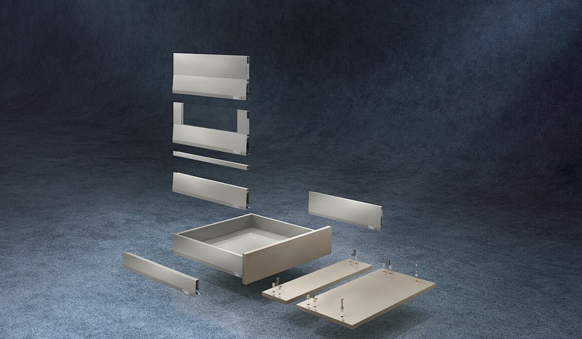 Blum fittings and accessories