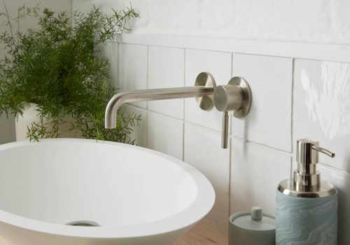 wall mounted basin mixer